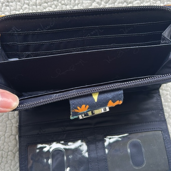 NWT Vera Bradley Turnlock Wallet Midnight Blues Pattern - Picture 7 of 8